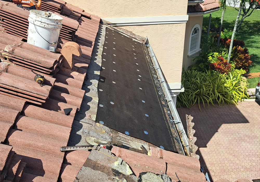 tile-roof-leak-repair-edge-19-boca-raton (8)