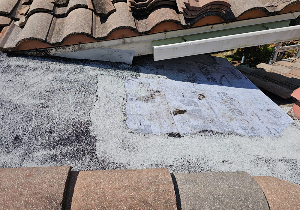 tile-roof-repair-valley-flashing-13-coconut-creek (12)