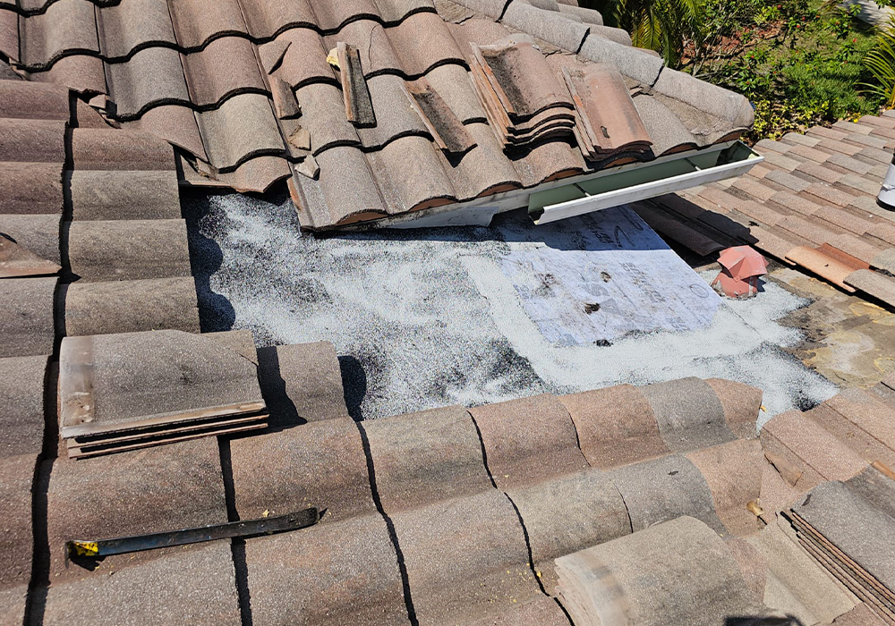 tile-roof-repair-valley-flashing-13-coconut-creek (14)