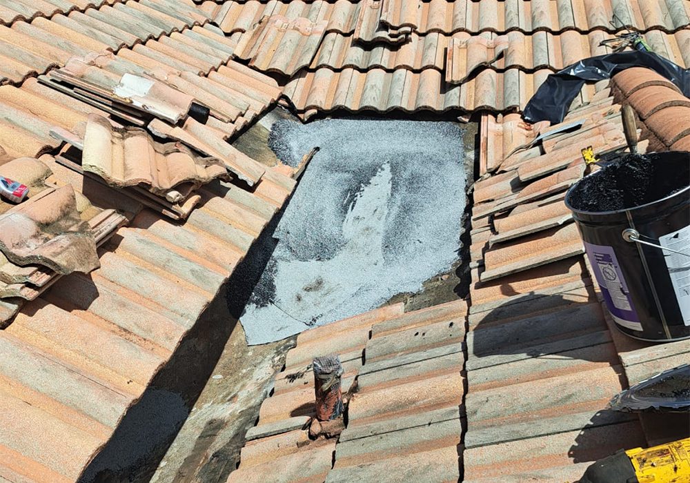 tile-roof-repair-valley-flashing-13-coconut-creek (17)