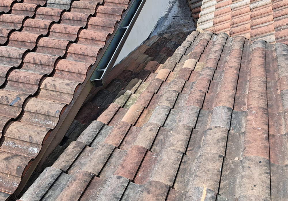 tile-roof-repair-valley-flashing-13-coconut-creek (19)