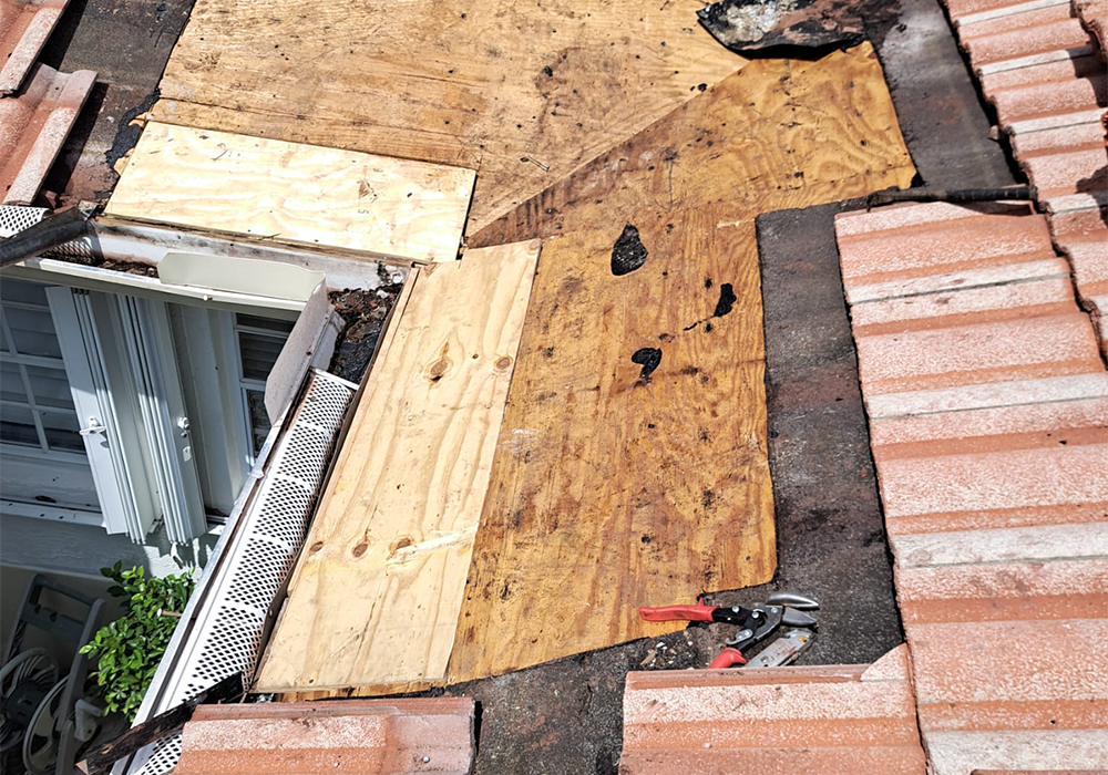 tile-roof-valley-repair-7-light-house-point (11)