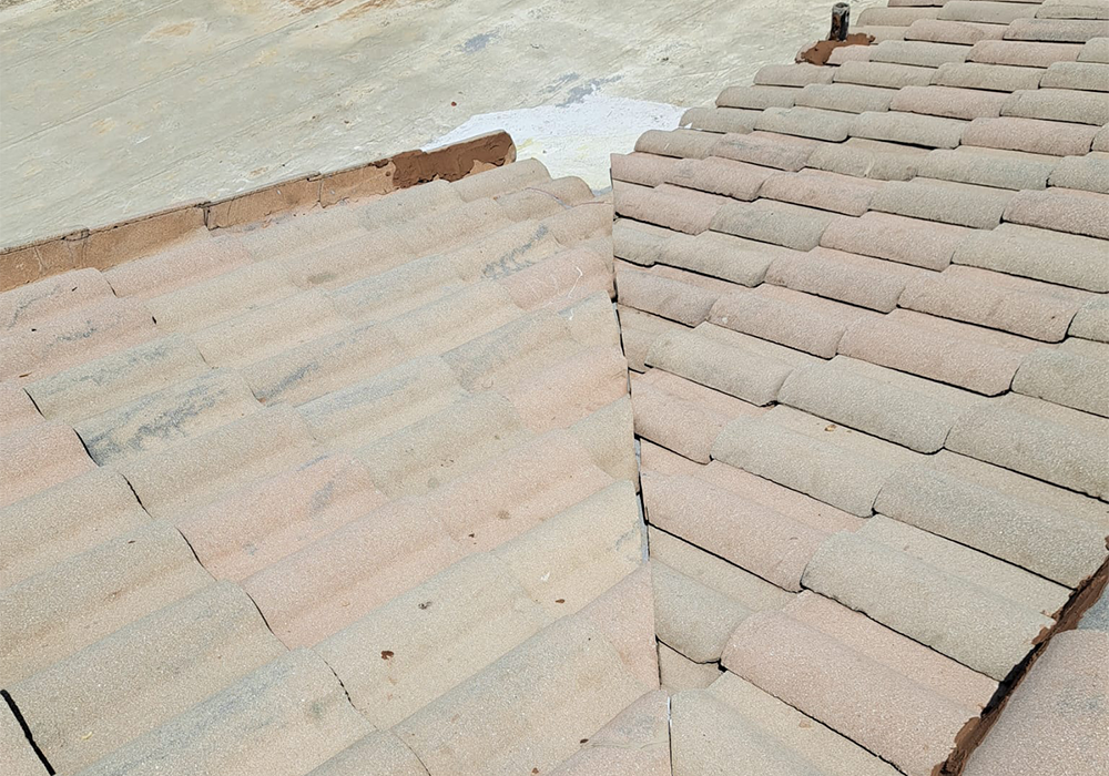 tile-roof-valley-repair-7-light-house-point (13)
