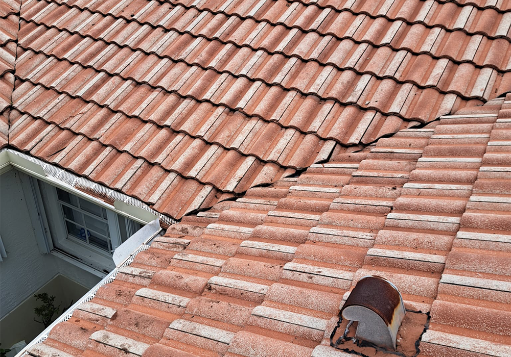 tile-roof-valley-repair-7-light-house-point (8)