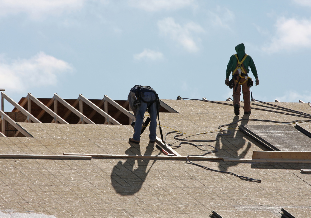 Commercial roofing services for warehouses and condominiums in Broward County, FL RainShield Roofing